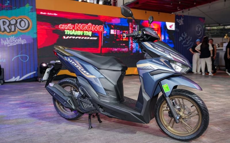 xe máy đi phượt Honda Vario 2024